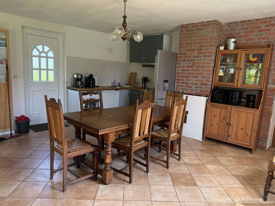 Maison 168 m² à Cormeilles  - photo 3