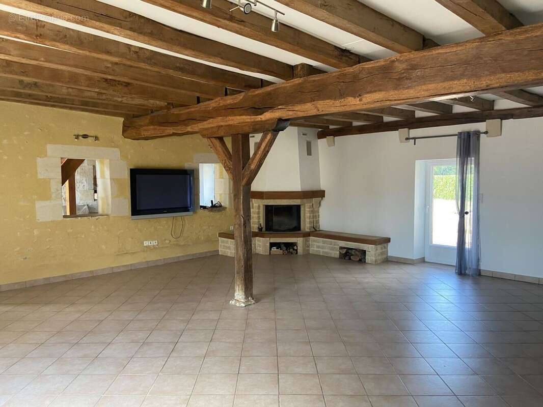 Maison à SAINT-ELOI