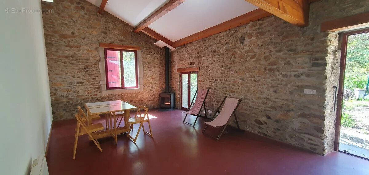 Maison à AVENE