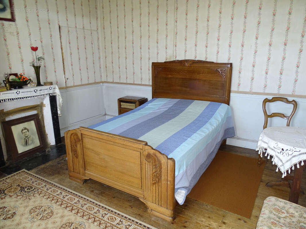 Maison à PLAINES-SAINT-LANGE