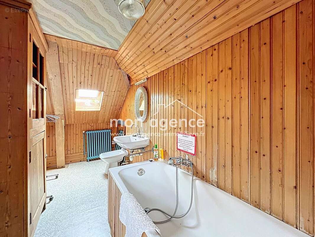 Maison à NEUFCHATEL-EN-BRAY