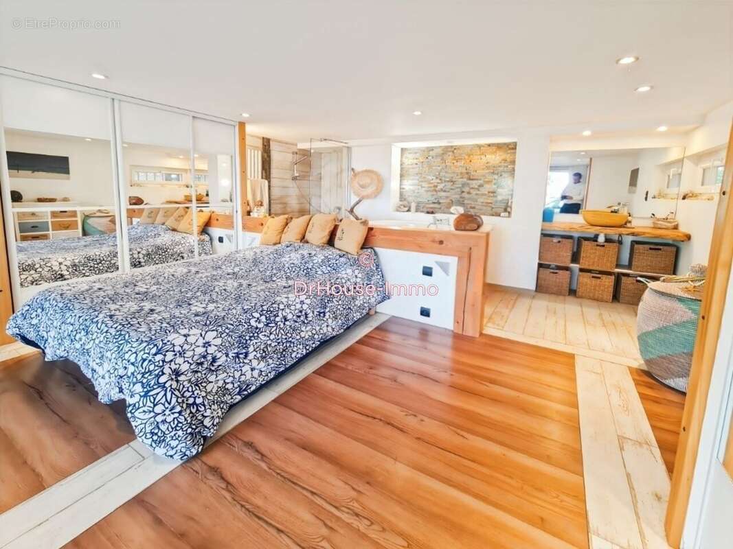 Maison à PIERREVERT