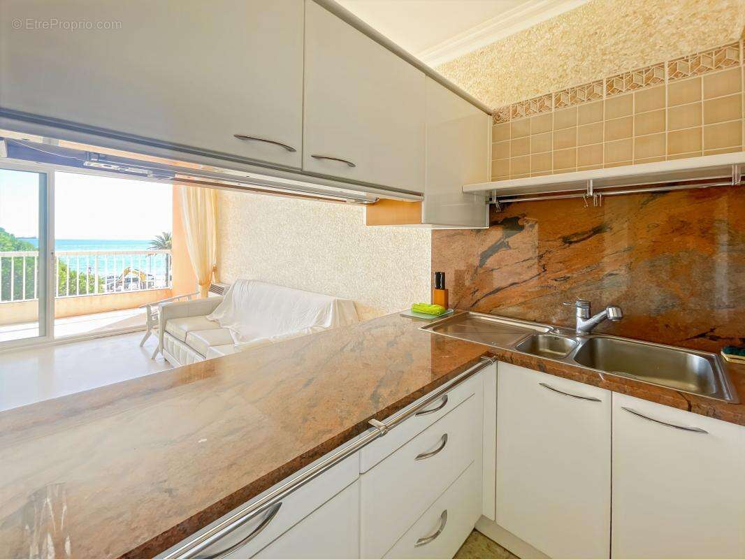 Appartement à FREJUS