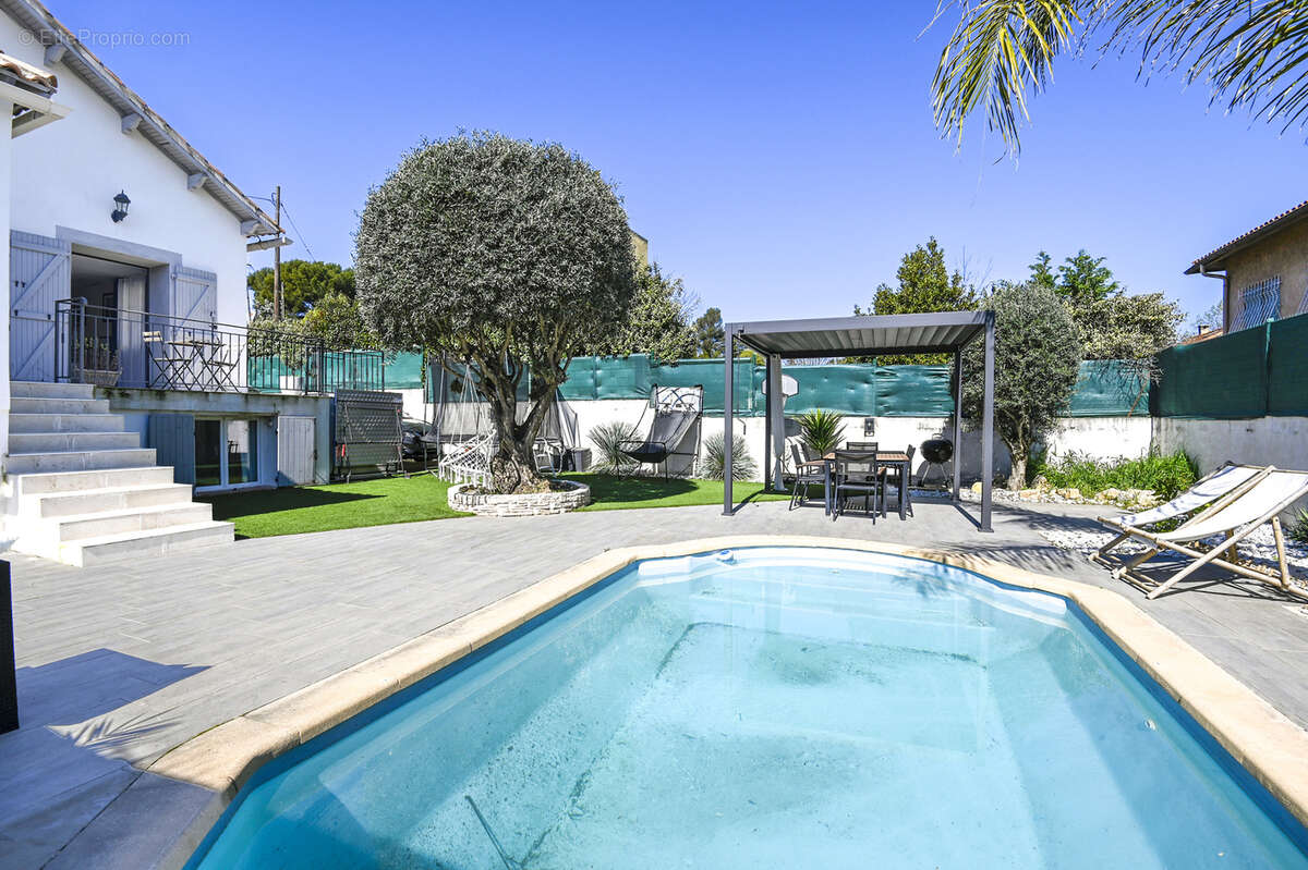 Maison à MARSEILLE-12E