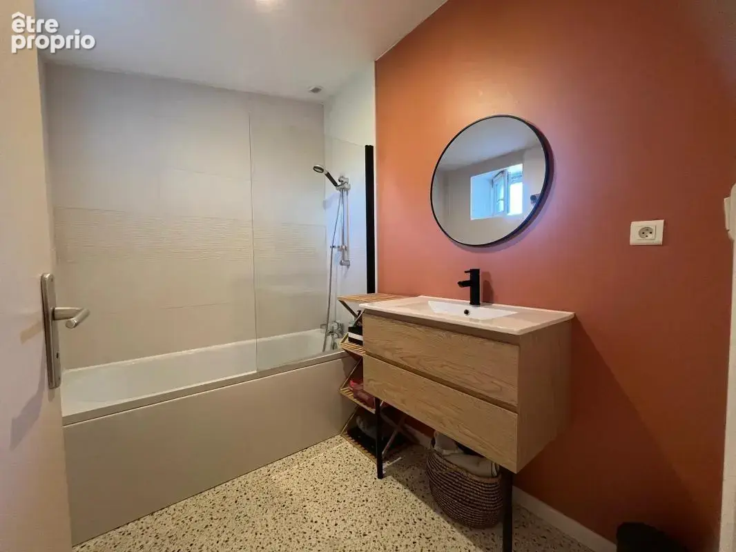 Maison de 6 pièces de 170 m² à Les Brouzils - photo 12