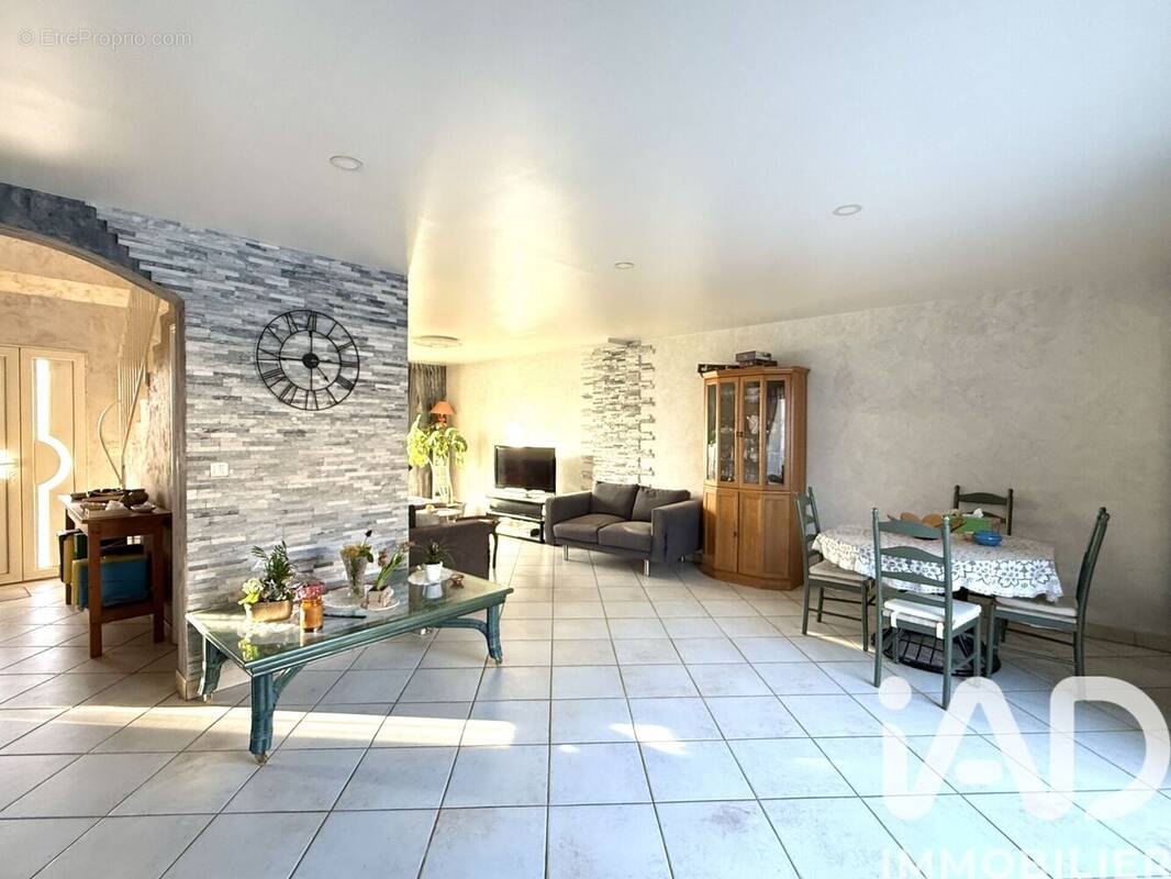 Photo 1 - Maison à PALAISEAU