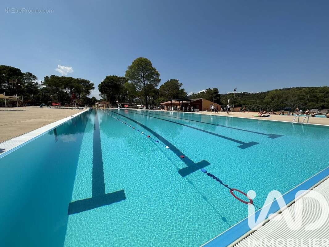 Photo 2 - Terrain à FREJUS