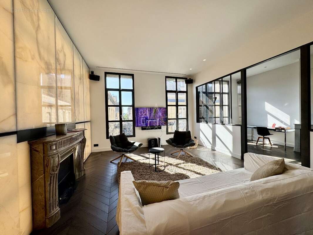 Appartement à BORDEAUX