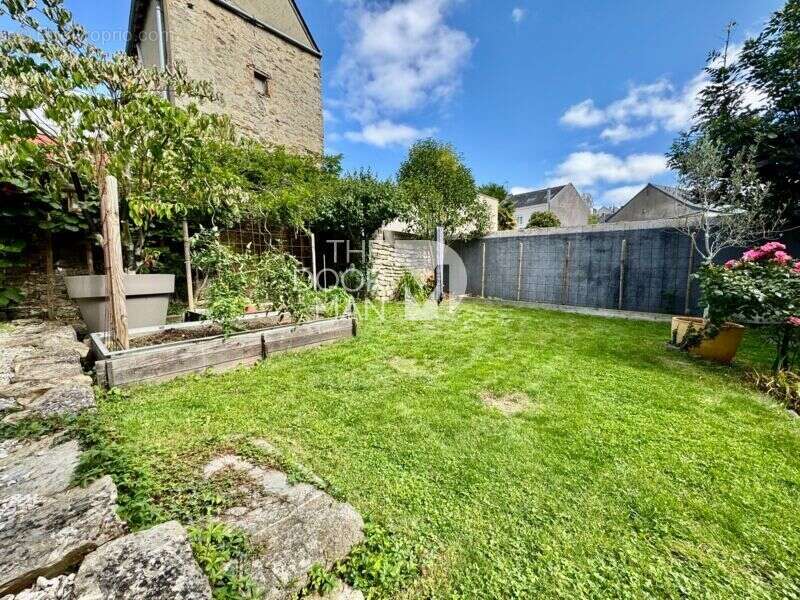 Maison 53000 - photo 14