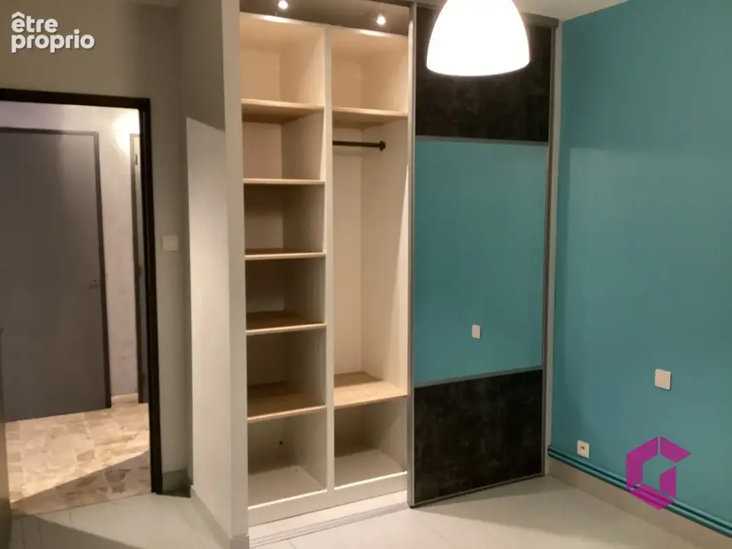 EXCLUSIVITE ! bel Appartement T4/T5 avec une architecture originale avec 2 balcons, cave et box , habitable de suite - photo 18