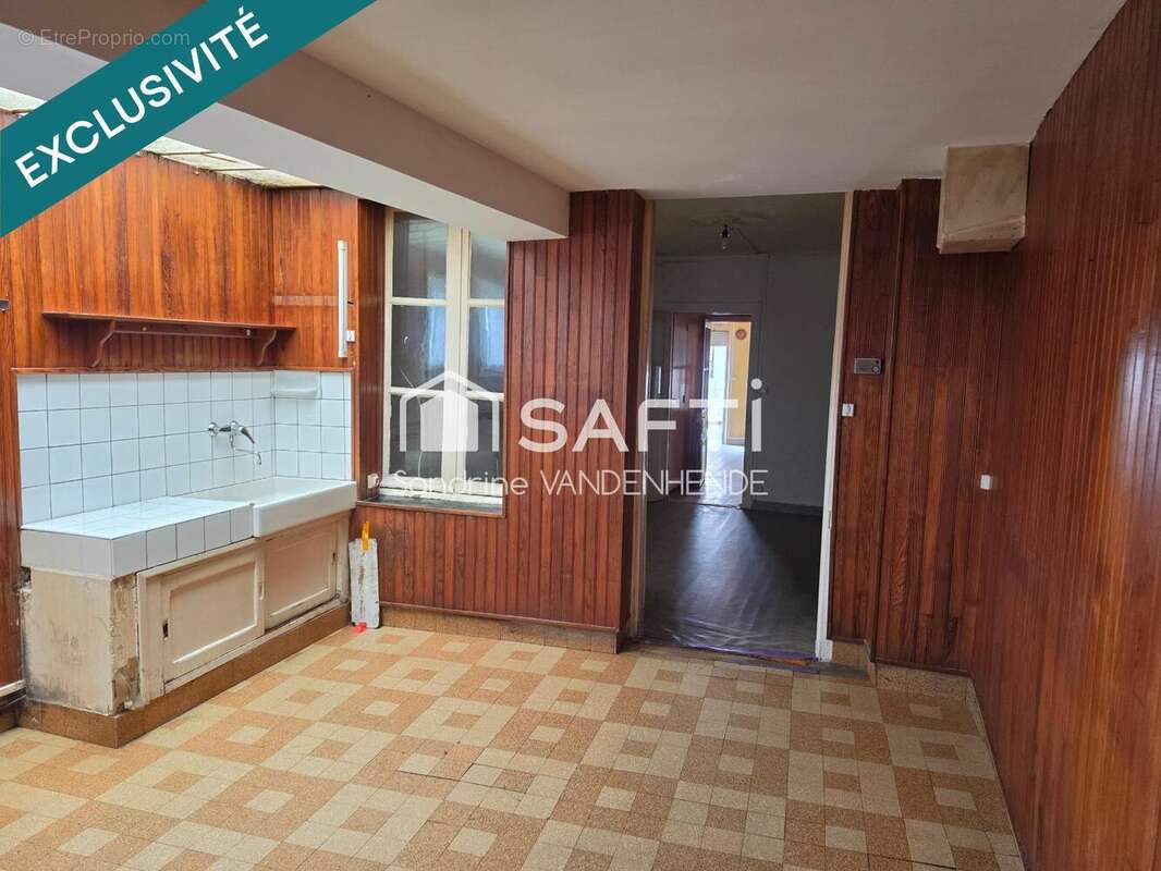Maison 86 m² à Montcornet  - photo 3