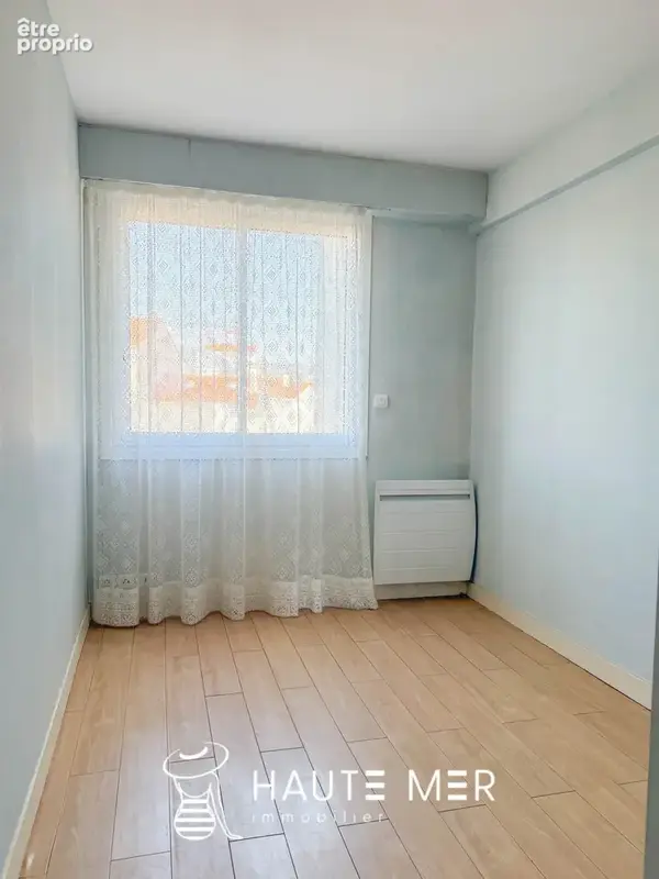 PANORAMA - Appartement face mer avec parking - photo 6