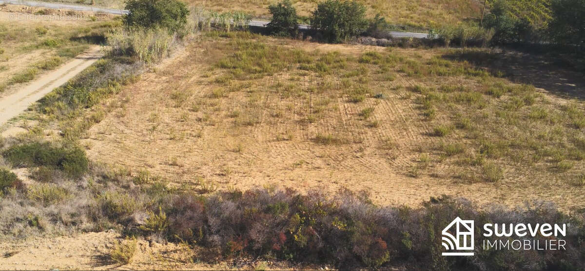 Terrain à TRESSERRE