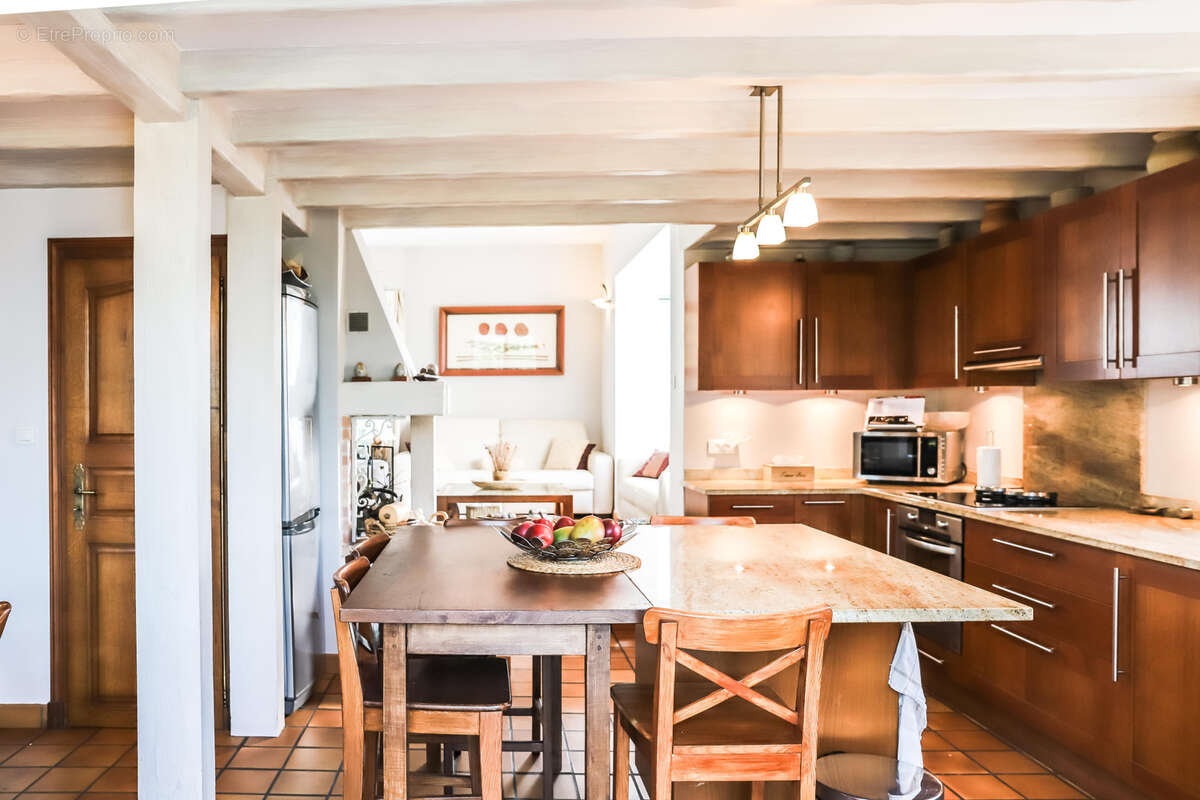 Maison à VAUX-SUR-MER