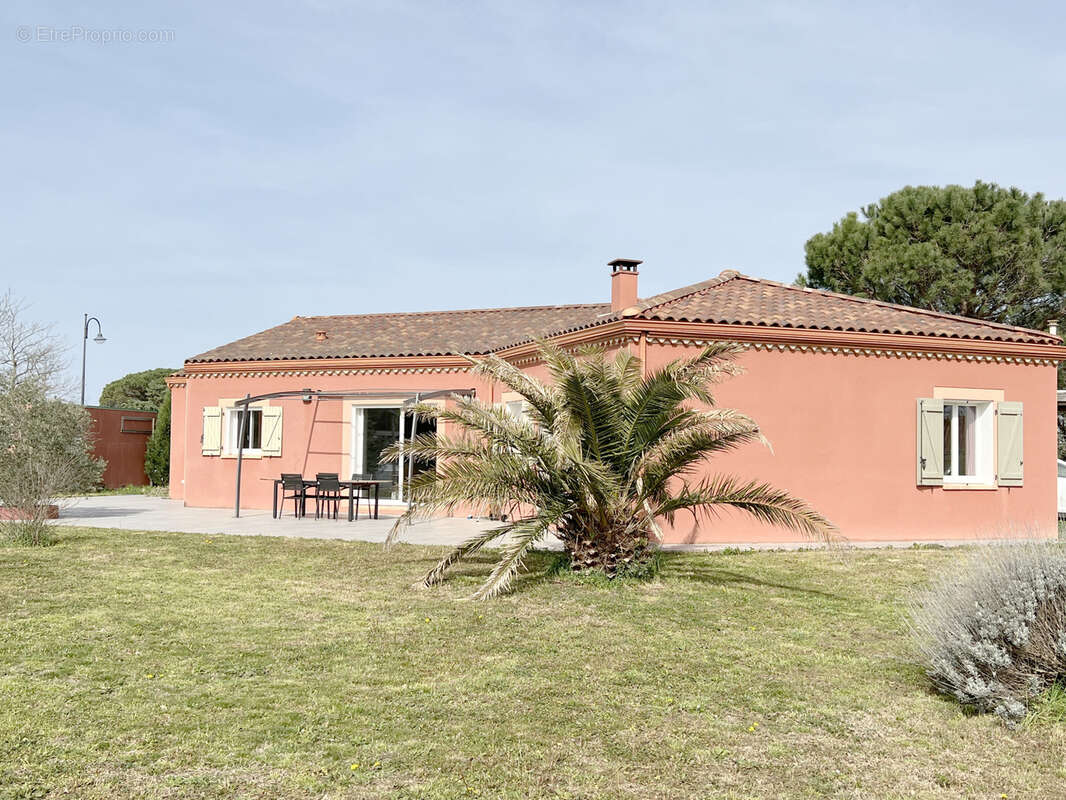 Belle villa avec piscine au calme - photo 4