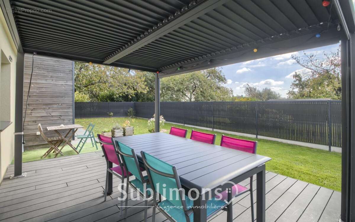 Maison à NOYAL-MUZILLAC