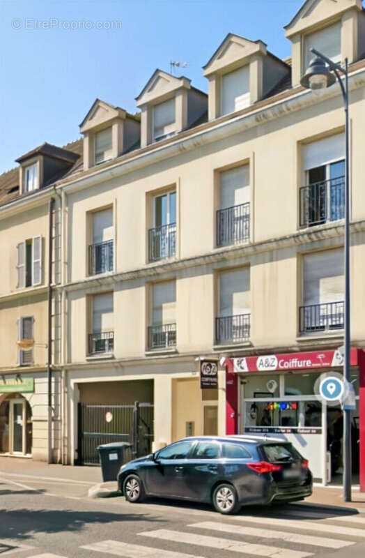 Appartement à MAISONS-ALFORT