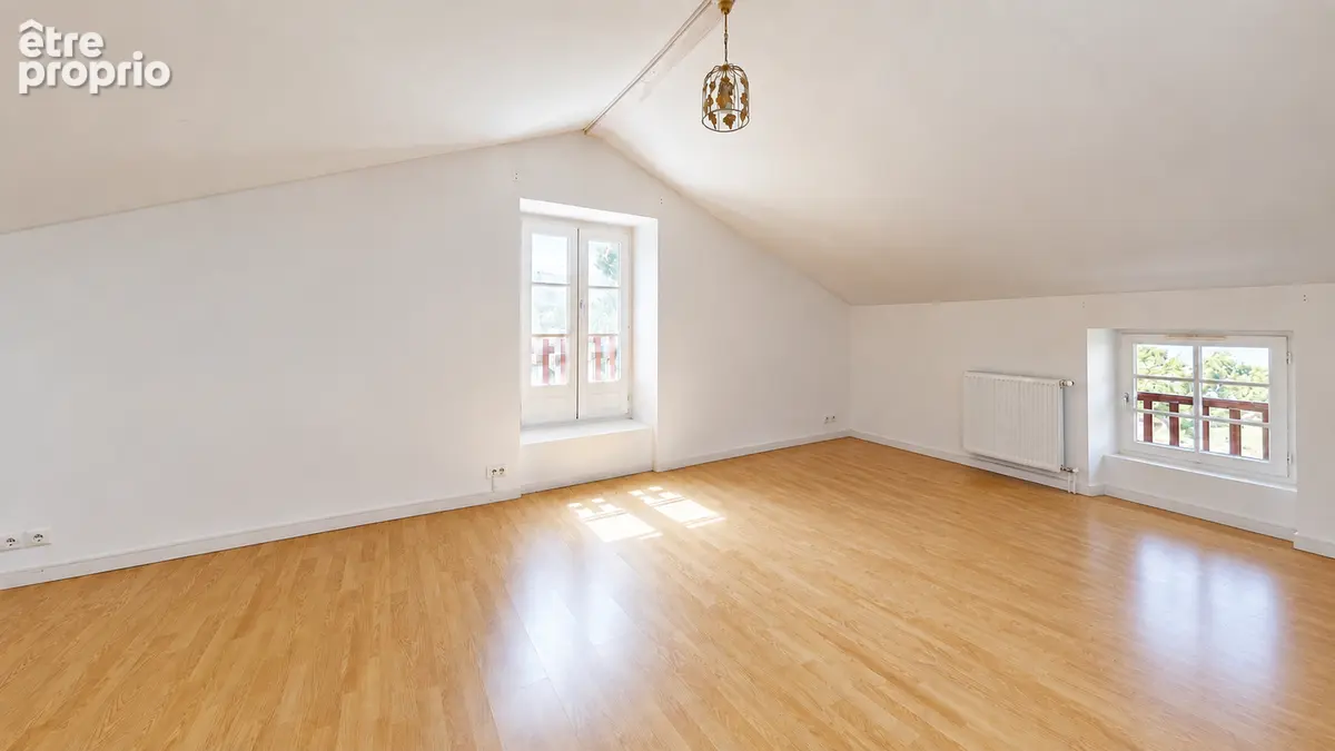BETHIERENIA Maison de caractère du XVIIIe siècle rénovée - photo 5