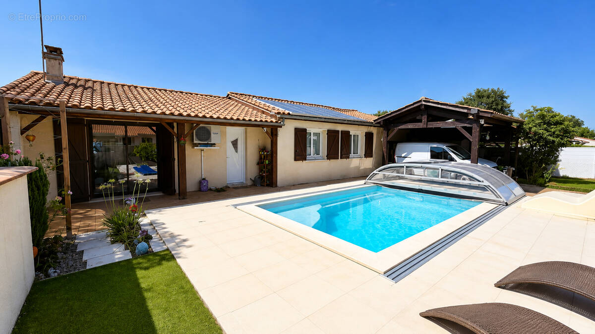 Maison à MARTIGNAS-SUR-JALLE