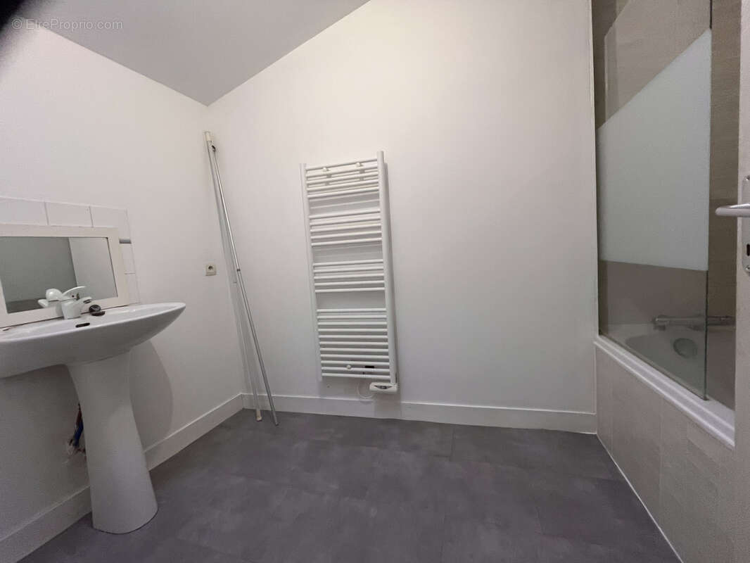 Appartement à COGNAC