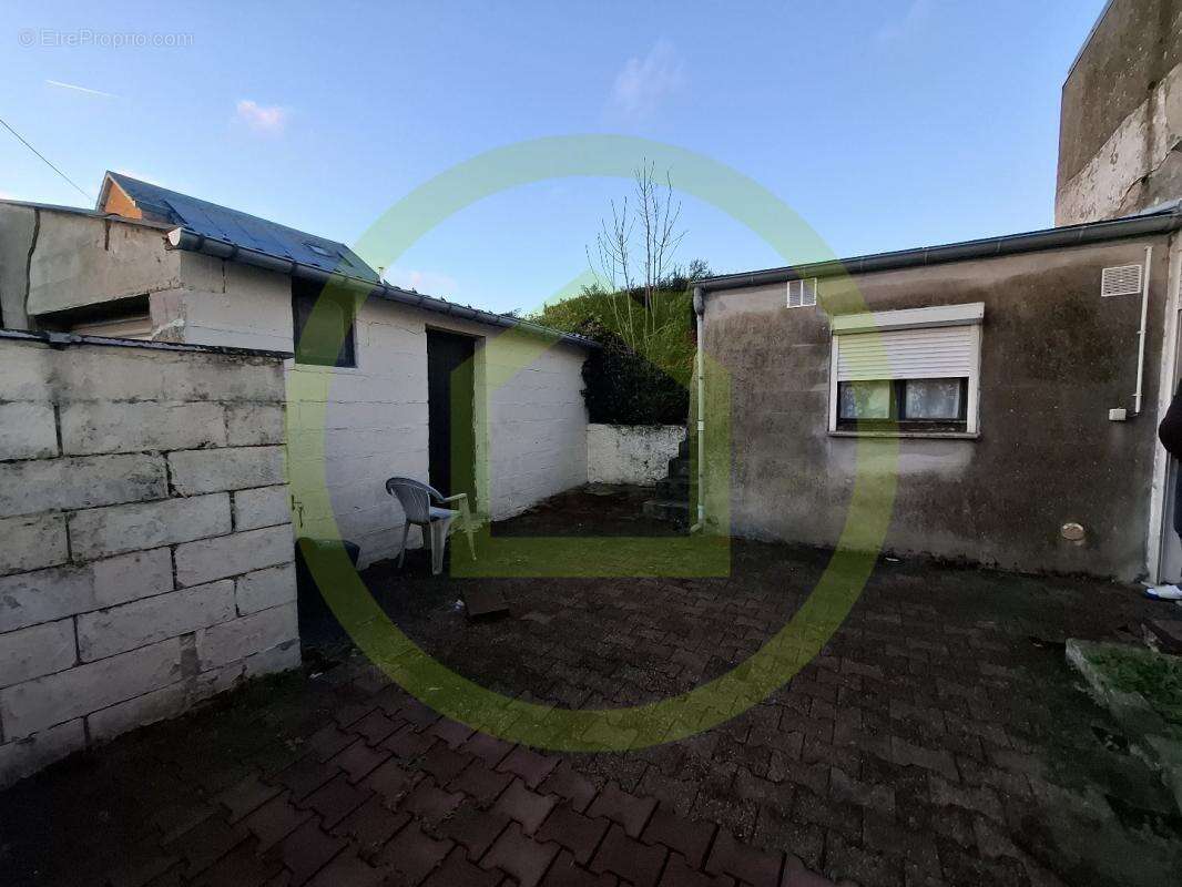 Maison à FERRIERE-LA-GRANDE