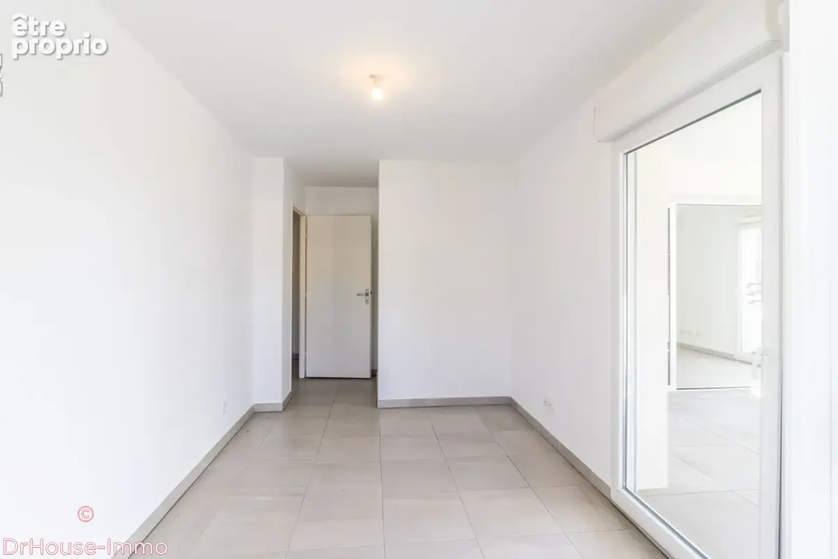 Appartement 3 pièces 57 m² à vendre à Cavalaire-Sur-Mer (83240) - photo 18