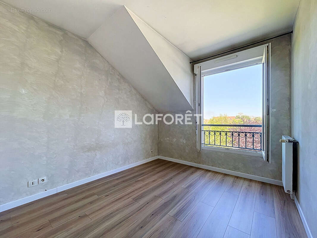 Appartement à LIMEIL-BREVANNES