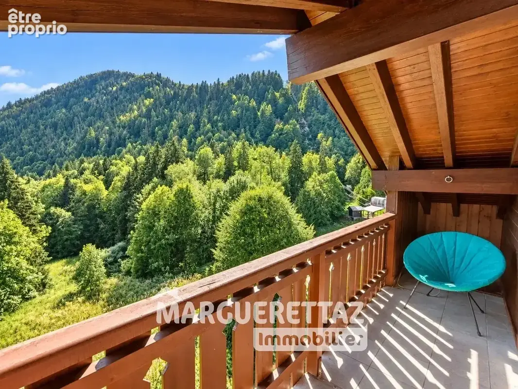T3 Duplex avec 3 balcons vue montagnes - photo 7