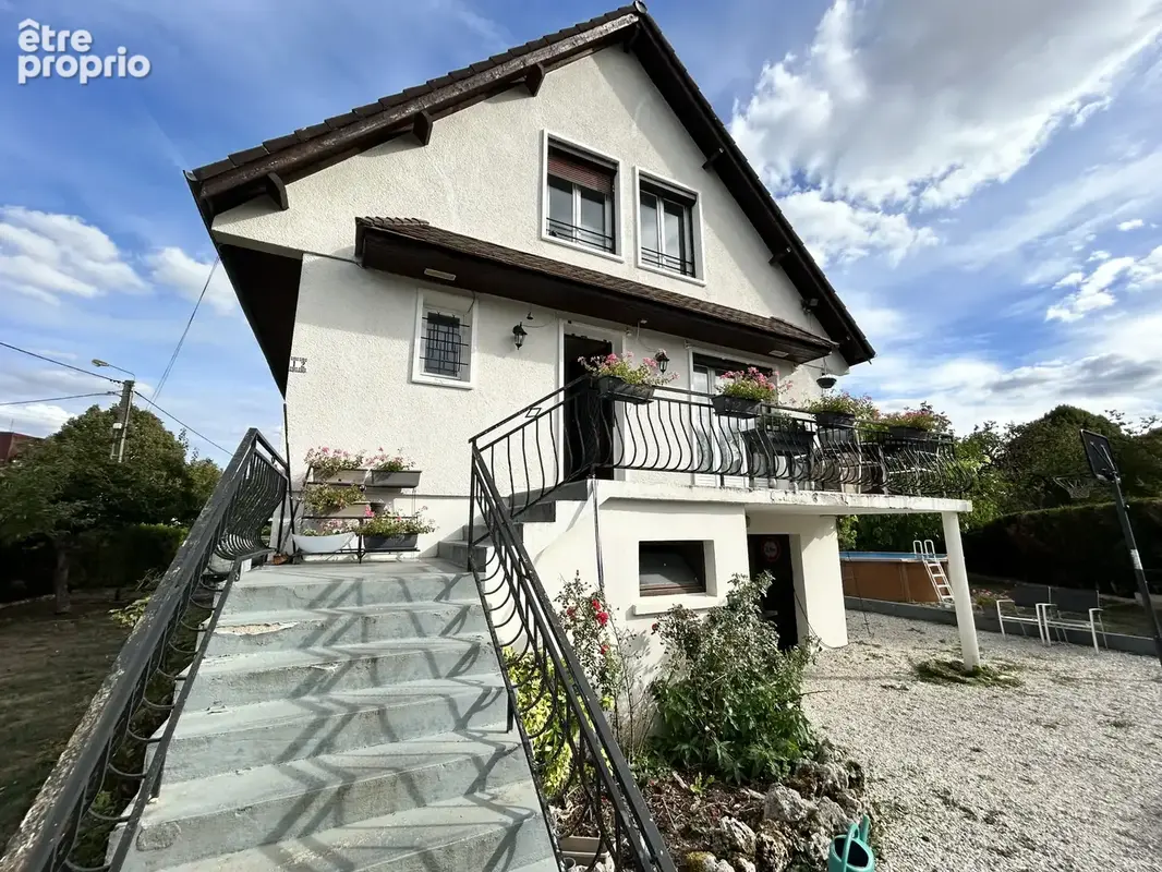 Photo Maison à Venarey-Les-Laumes au prix de 189 000€