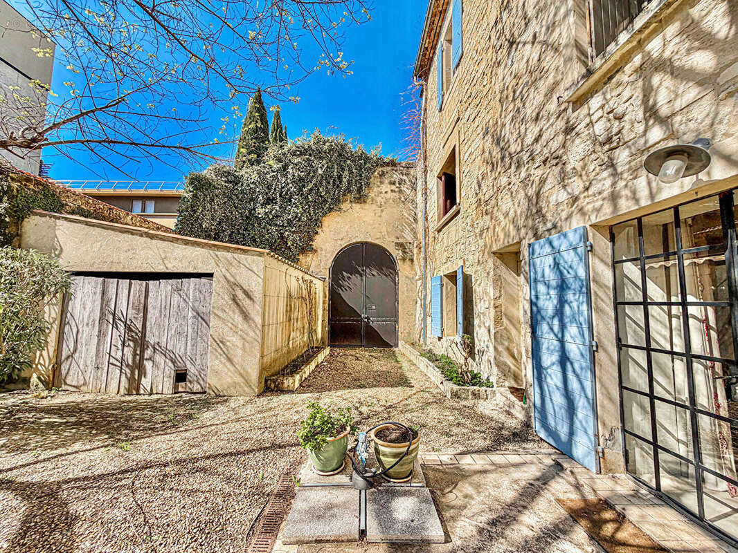 Maison à TARASCON