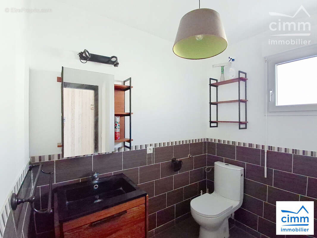 Maison à NOYAL-CHATILLON-SUR-SEICHE