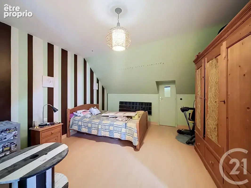 Maison 5 pièces 133 m² à vendre à Chartres (28000) - photo 8