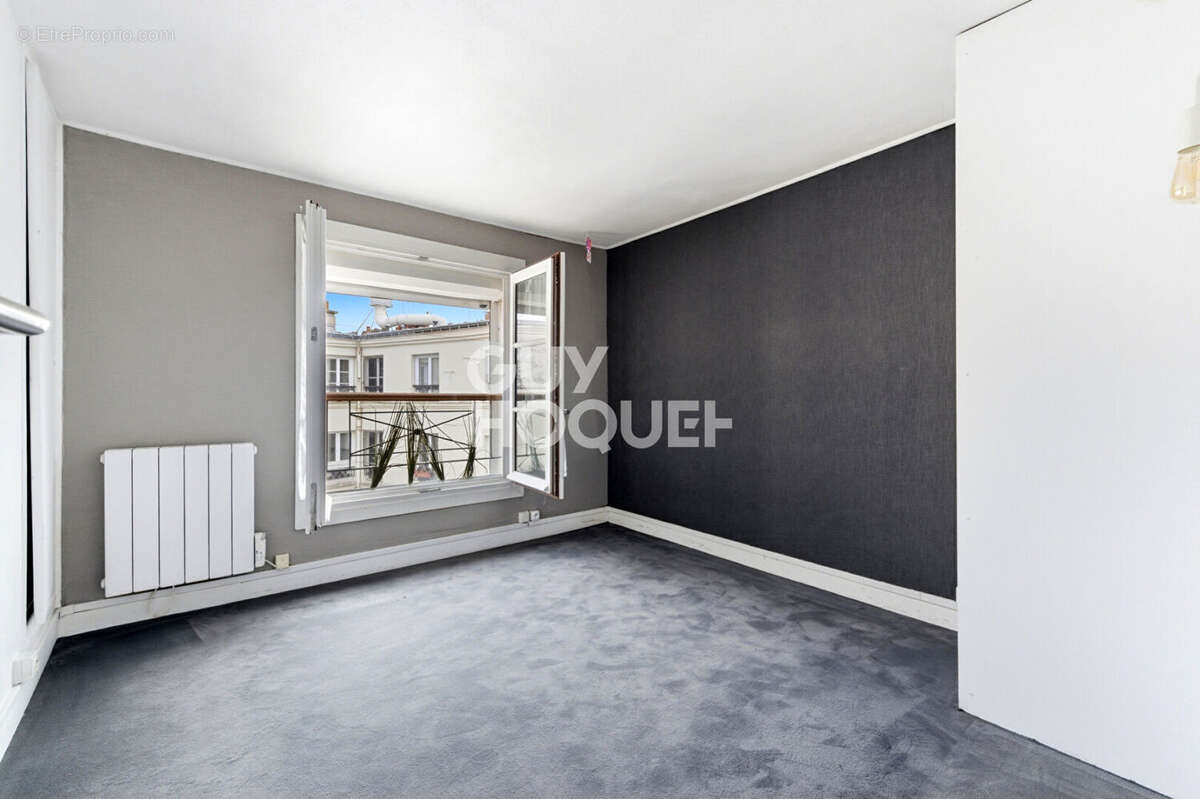 Appartement à PARIS-9E
