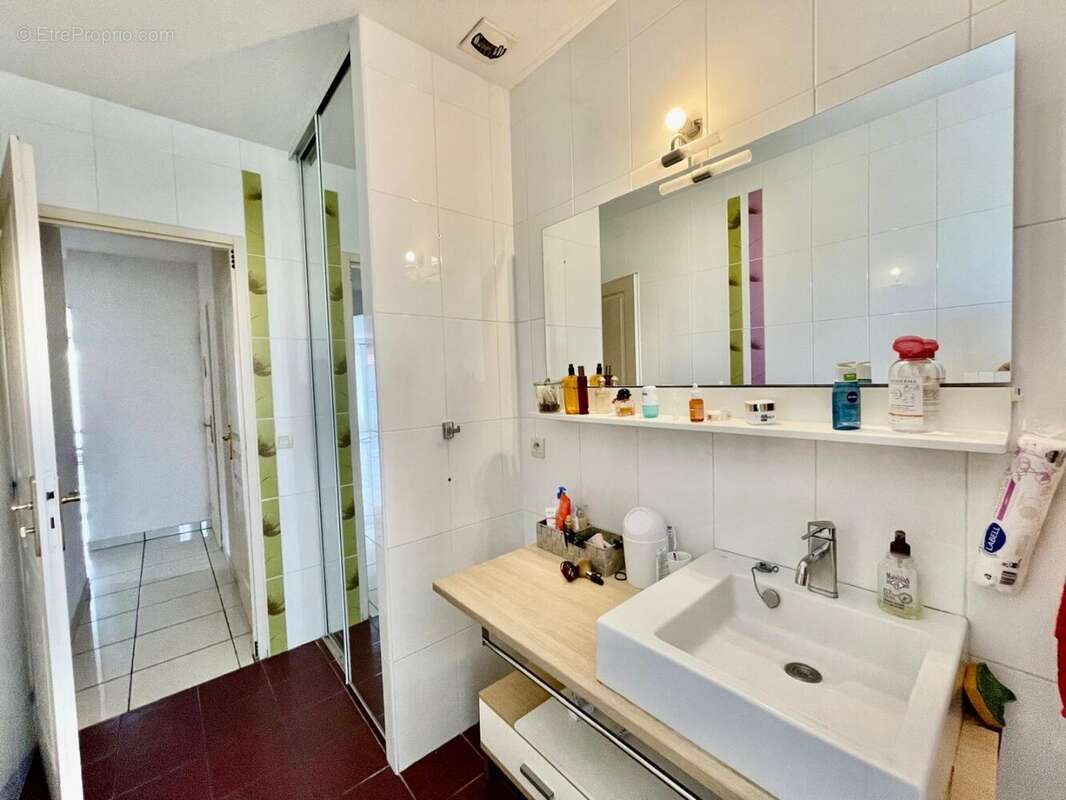 NOUVEAUTE ! F3 + Terrasse + Pkg ! - photo 6