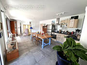 Appartement à TIERCE