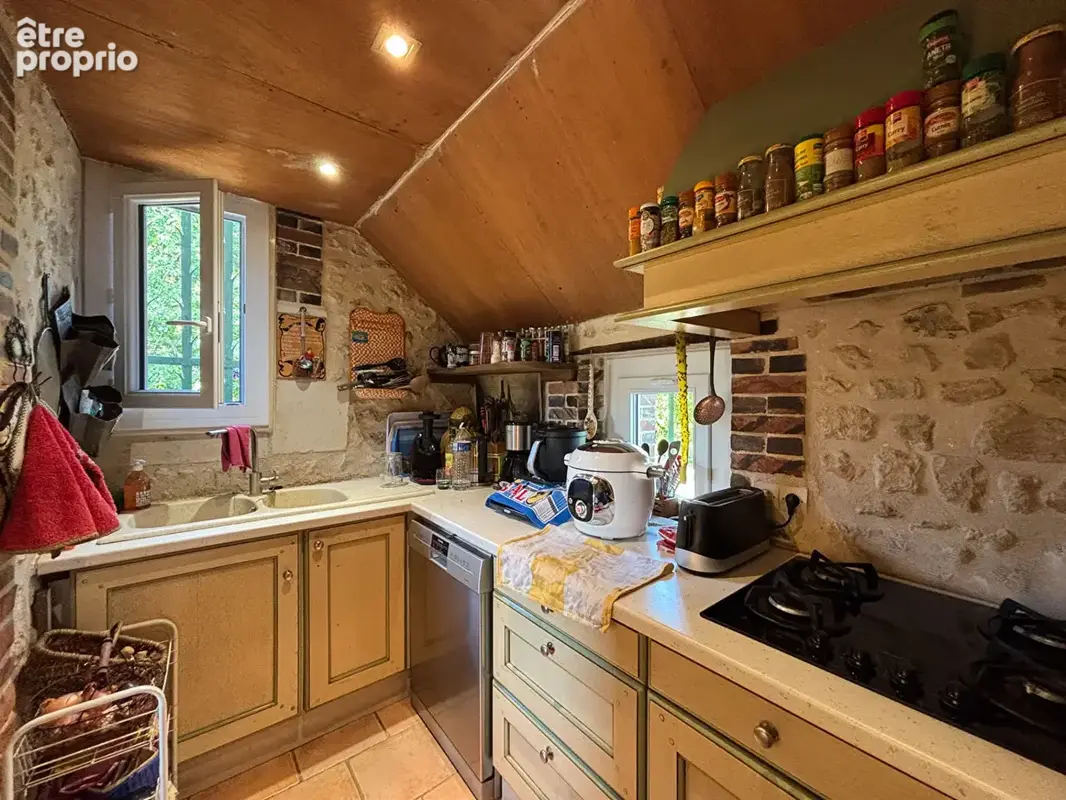 Longère isolée - T5 120 m² - Vichères - photo 4