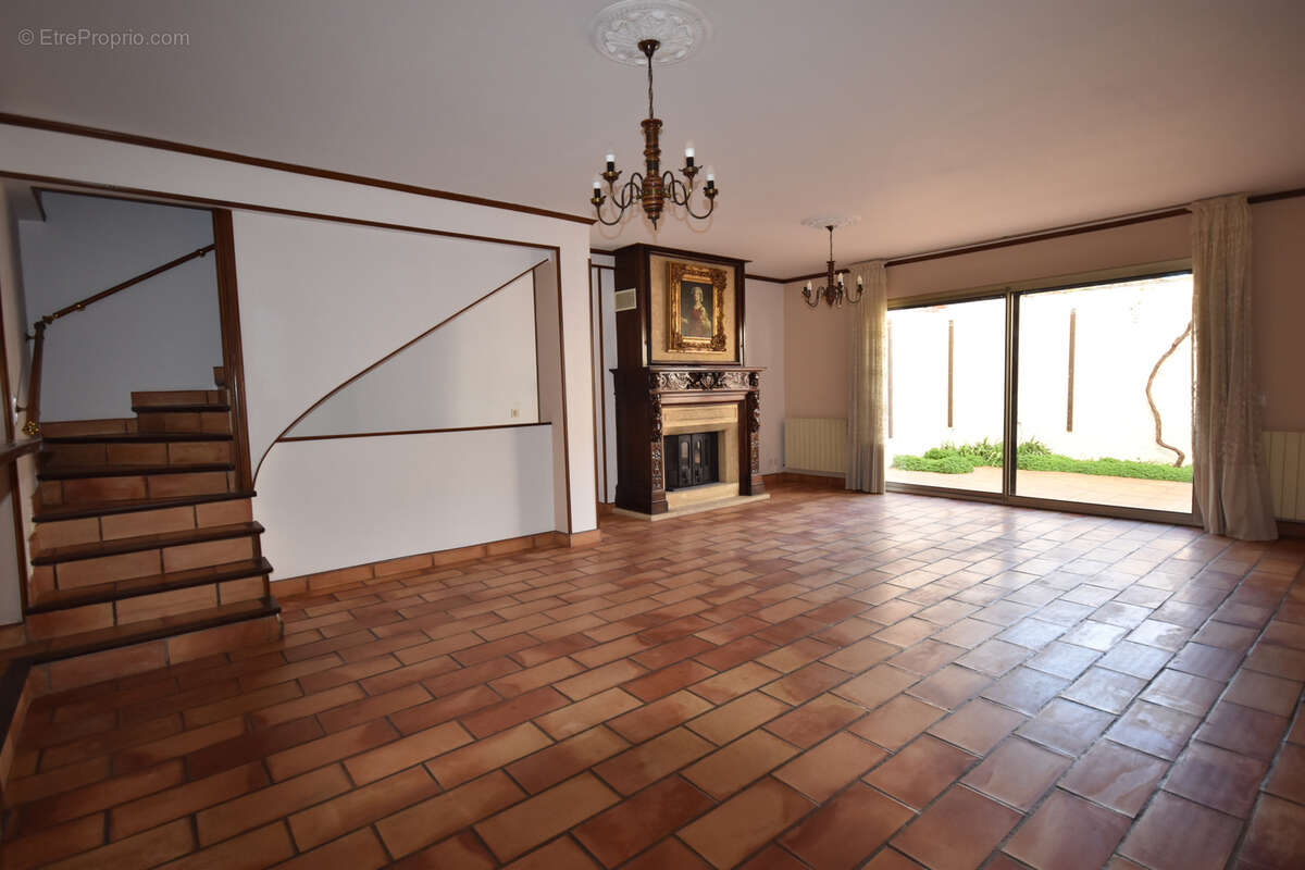 Maison à MARSEILLE-9E