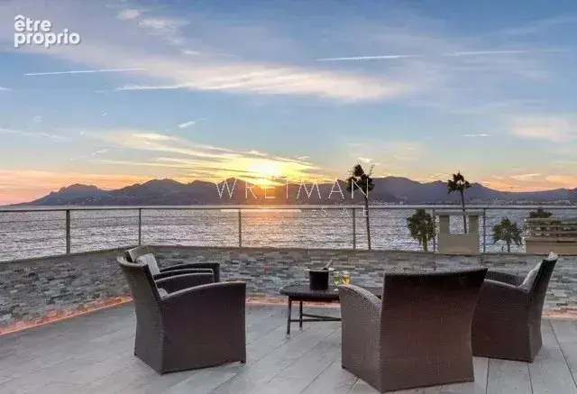 Rooftop exceptionnel avec vue imprenable sur la Mer - Cannes - photo 9