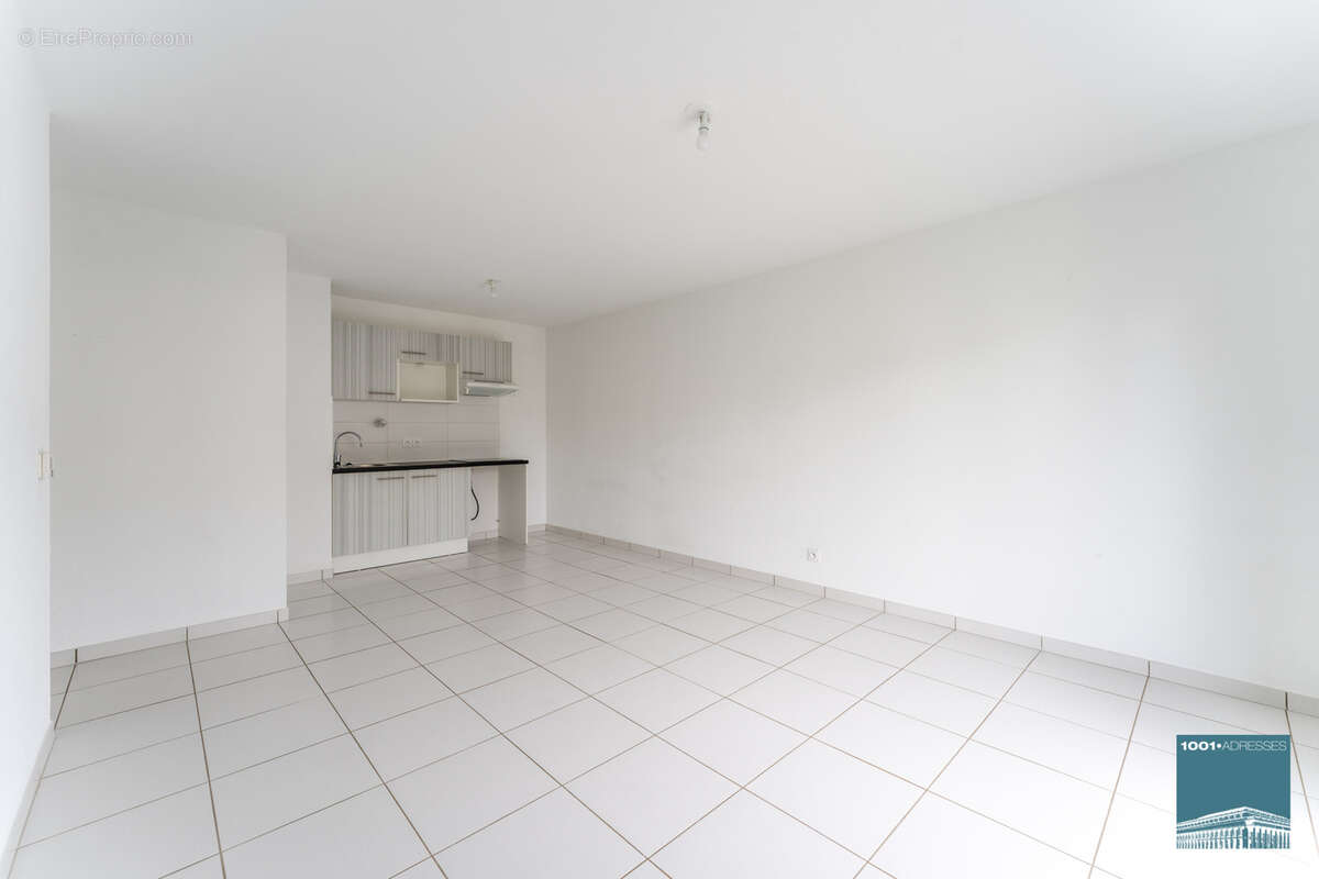 Trois pièces avec balcon ouest et parking - photo 4