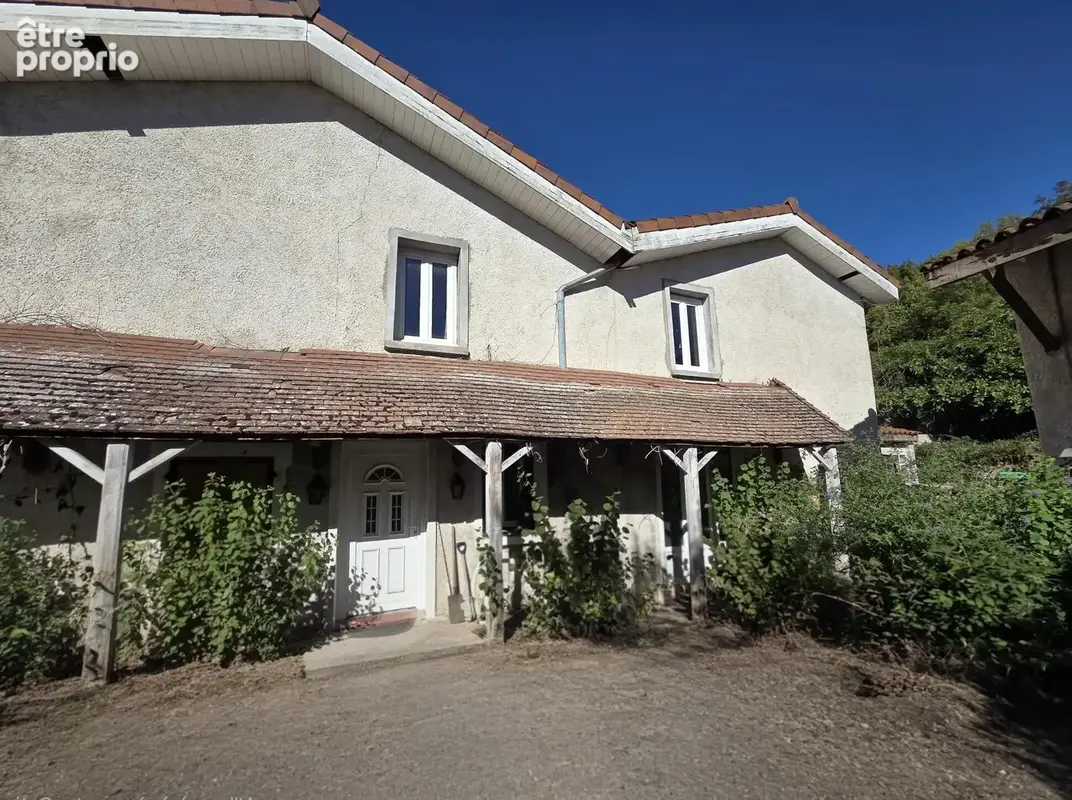 Appartement à BOURGOIN-JALLIEU