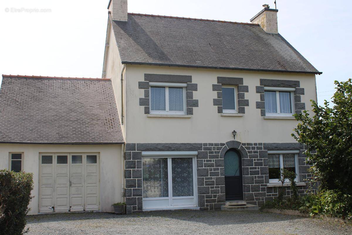 Maison 117m² hab 8 pièces - photo 1