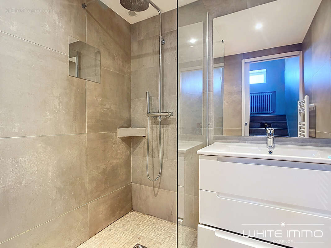 Maison à FRANCHEVILLE