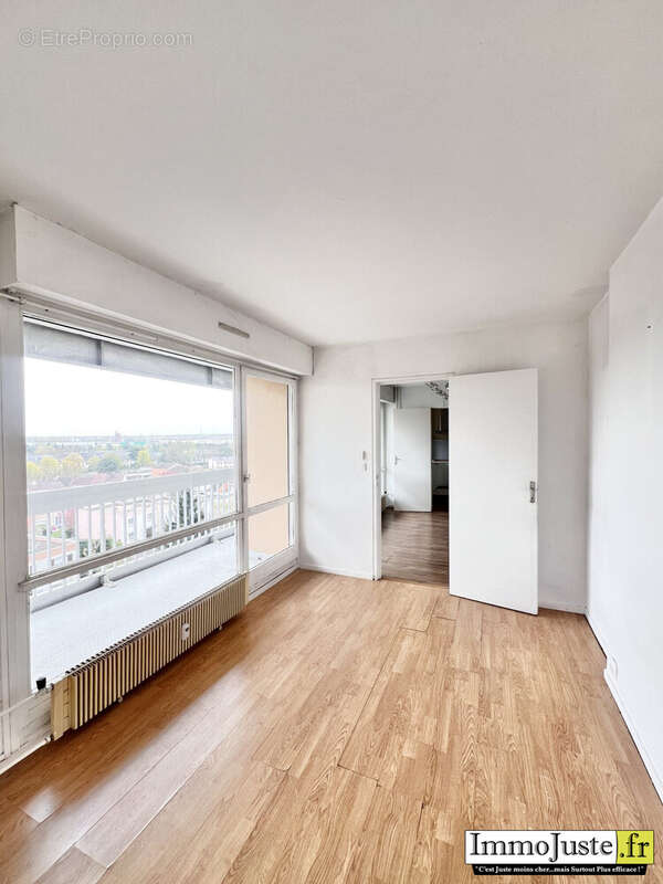 Appartement à ELANCOURT