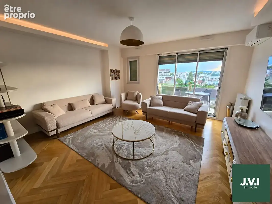 A VENDRE BAS MONTMORENCY Appartement 5 pièces 101m² - photo 5