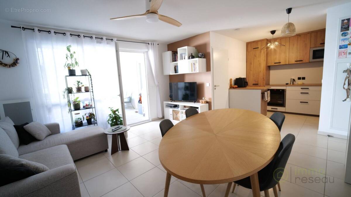 Appartement à CASTELNAU-LE-LEZ