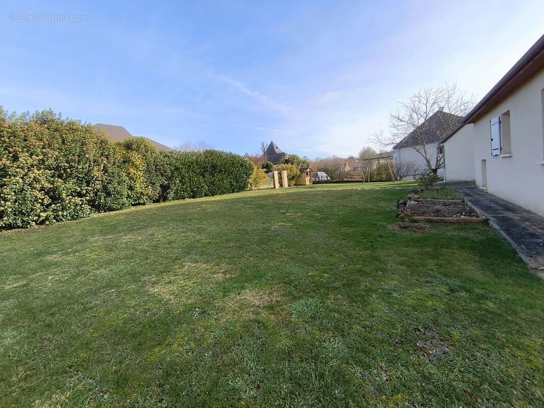 Maison à SAINT-FELIX-DE-LUNEL