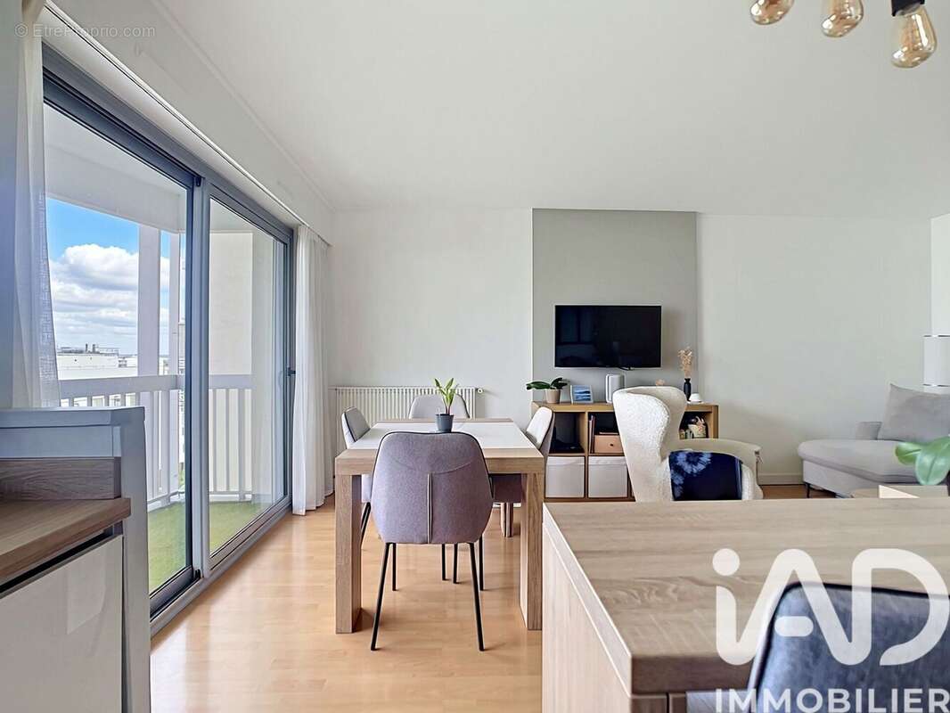 Photo 5 - Appartement à COURBEVOIE