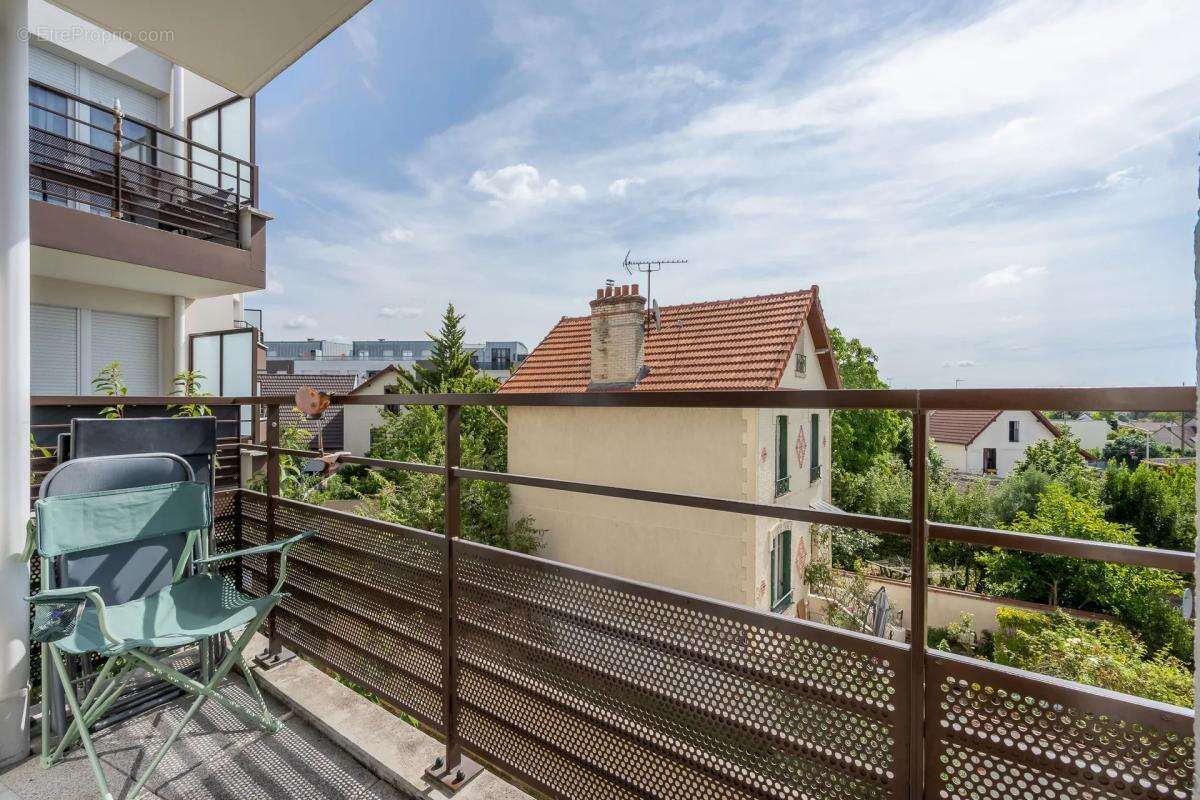 Appartement à ROSNY-SOUS-BOIS