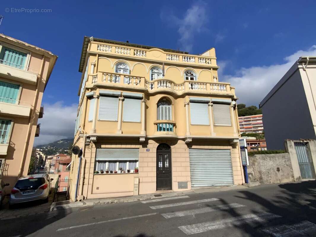Appartement à MENTON