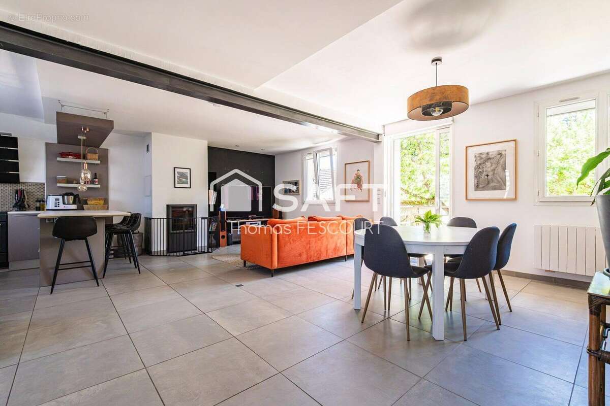 Photo 2 - Maison à CHAMPIGNY